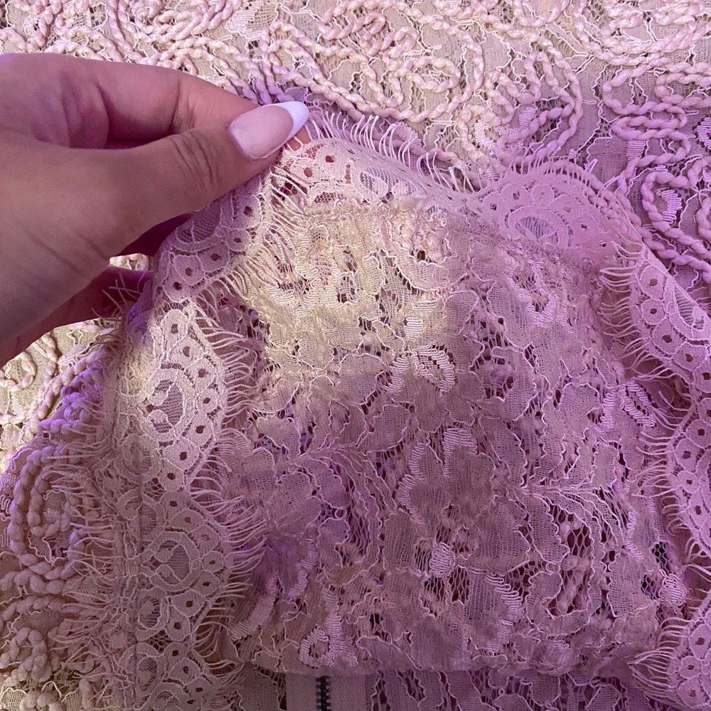Zara Lace Blouse - Picture 3 of 7